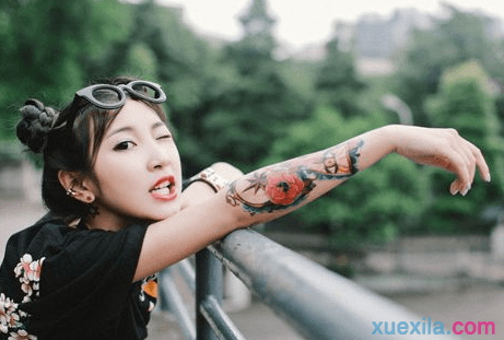 威泥斯人app安卓版二维码