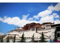 10bet客户端 2025最新版 新地图北漠荒原实机画面