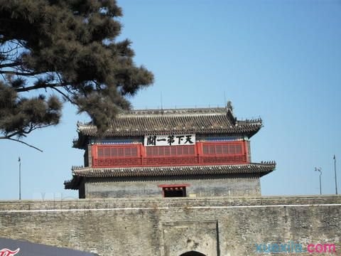 血牌2浓雾2025版多角色选择界面