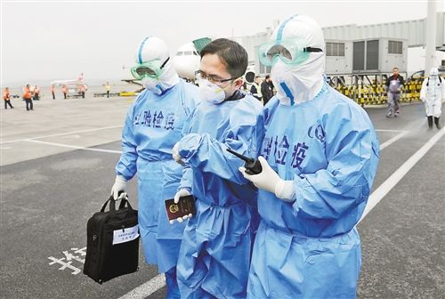足球亚洲盘app2025版阵容站位与装备分配策略
